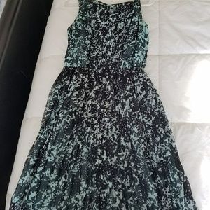 Banana republic sky blue and black floral dress